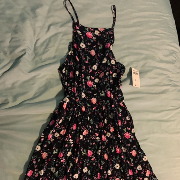 Floral Summer Dress - Picture 2 of 5